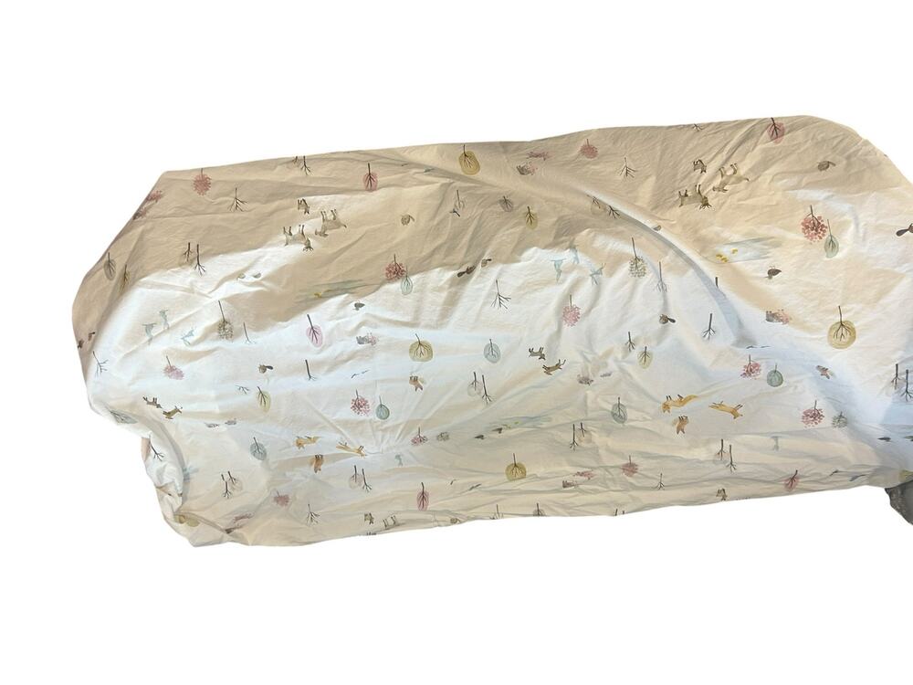 Pottery Barn Kids Dakota Organic Cotton Crib Sheet Fitted White Woodland Animals